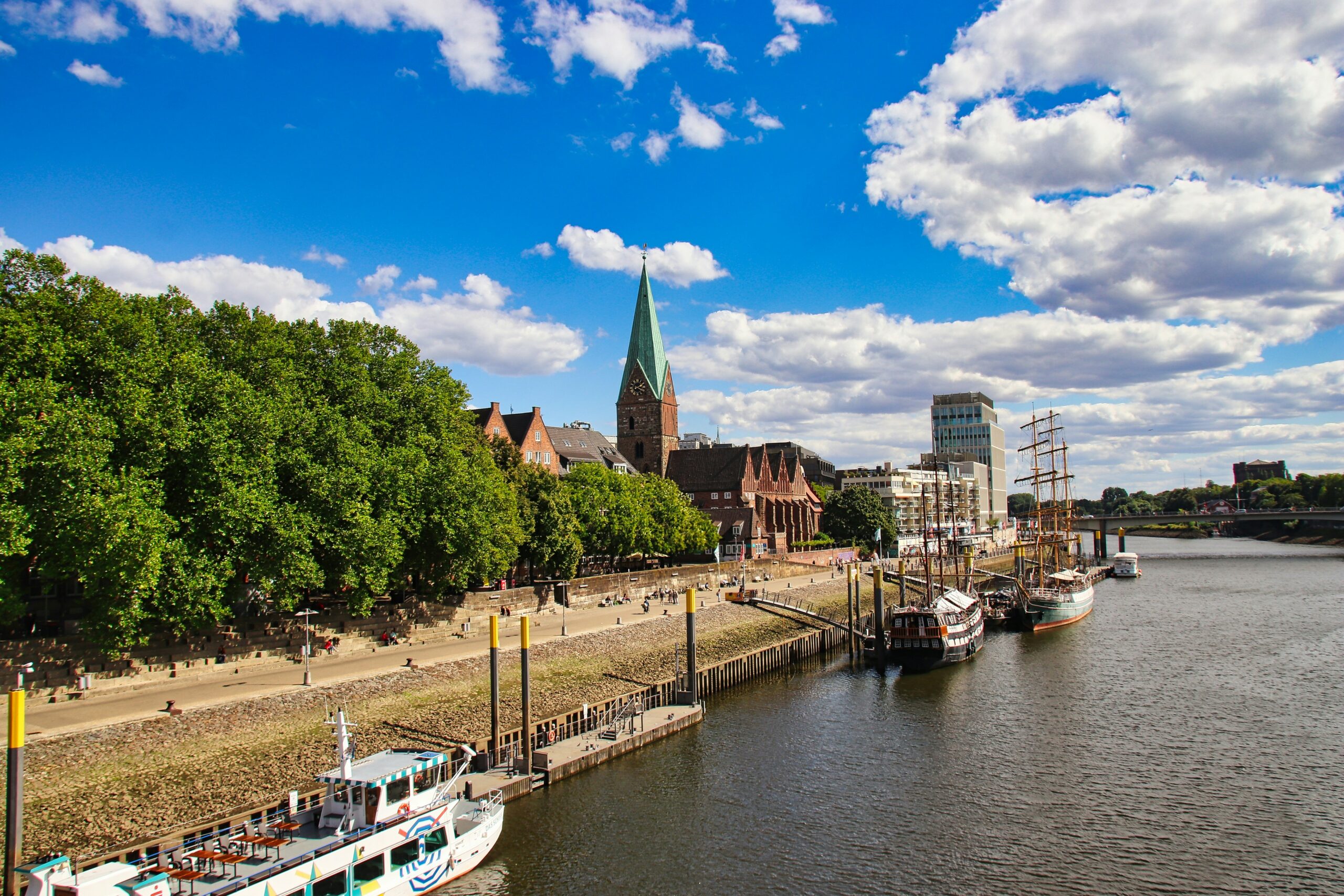 join leaf space at Space Tech Expo in Bremen